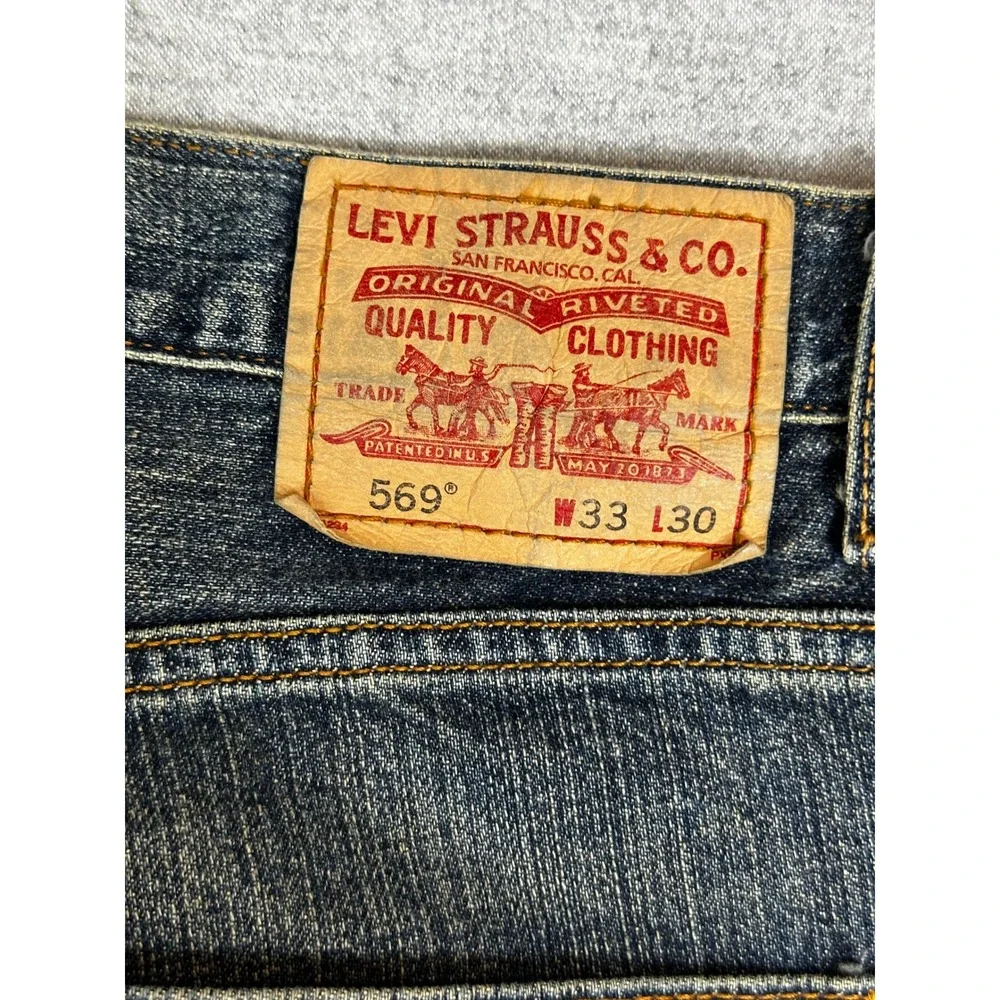 Levis levi 569